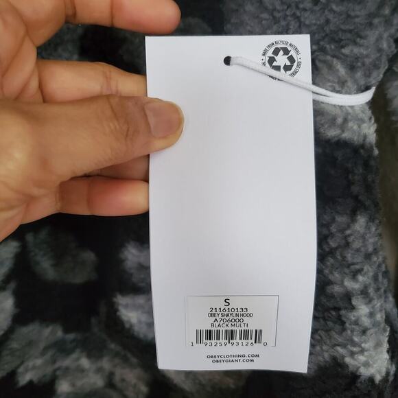 Obey Shaylin Hoodie Women’s Size Small Oversized Textured Pullover NWT - Picture 4 of 11